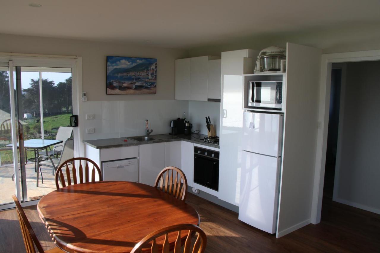 Penguin Seaside Farm Villa ภายนอก รูปภาพ